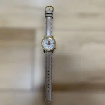 손목시계 AKTEO 바이올린 베이지