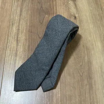 BRUNELLO CUCINELLI 플란넬 그레이 넥타이