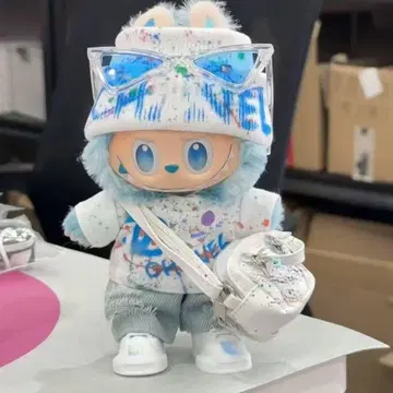 Labubu 라부부 봉제 인형 옷 갈아입히기