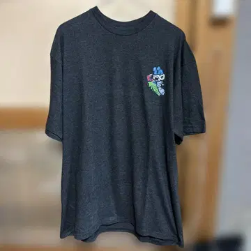 빈티지 산타크루즈 스크리밍 핸드 t셔츠 그레이 xl