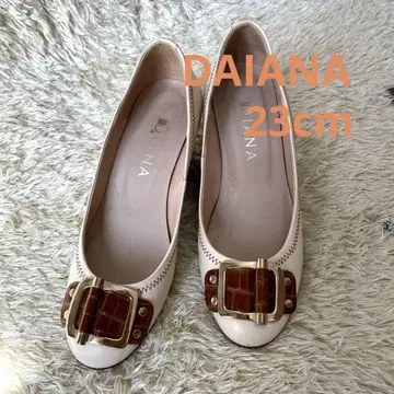DIANA 크림색 펌프스 23cm