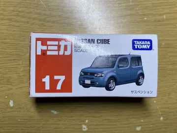 토미카 No.17 닛산 큐브