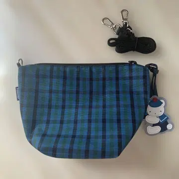블루 계열 파미리아 체크 미니백