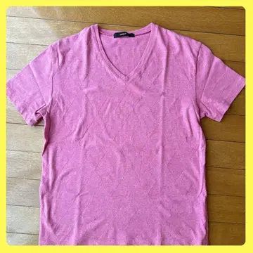 [ USED ] 꼼 에 가 옴므 핑크 V넥 티셔츠 남성용