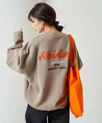FREAK'S STORE 사가 자수 백 로고 속기모 맨투맨