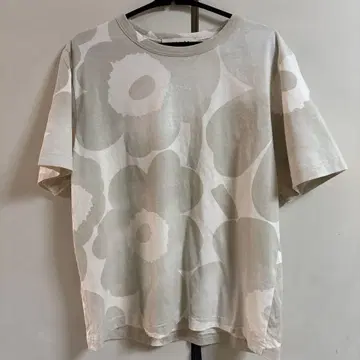 마리메꼬 반팔 T셔츠 XS 사이즈