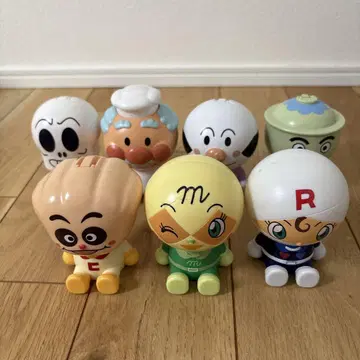 커다란 호빵맨 마스코트 7개