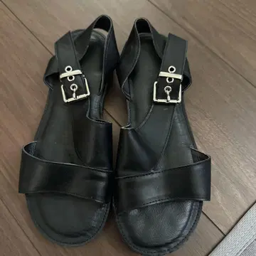 러그 머신 샌들