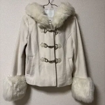 CECIL McBEE 퍼 달린 더플 코트