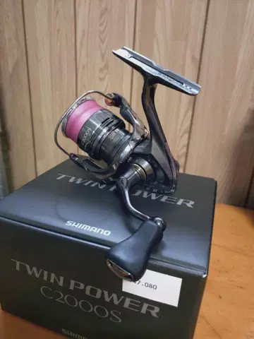 SHIMANO TWIN POWER C2000S 스피닝 릴