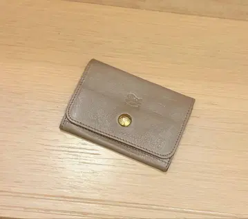 IL BISONTE 베이지 가죽 명함지갑
