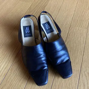 미시 마도라스 펌프스 사이즈 23.5cm 블랙