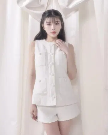 다리치 썸머 트위드 슬리브리스 자켓