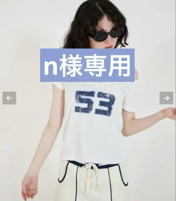 오프숄더 넘버 T셔츠 TINA: JOJUN