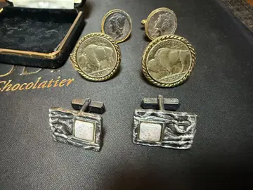 오팔 장식 커프스와 코인 커프스 3종 세트