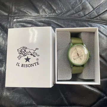 일비종떼 손목시계 카키