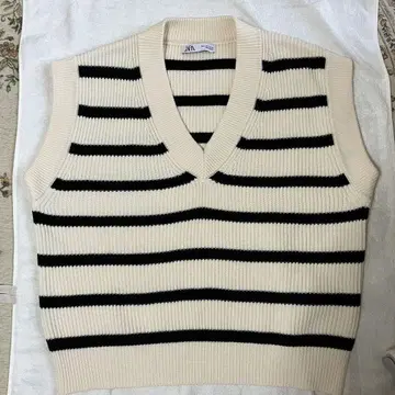 ZARA 베스트 루즈한 사이즈 L