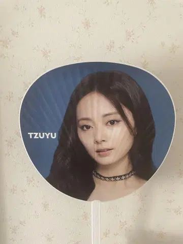 TZUYU 부채 THIS IS FOR