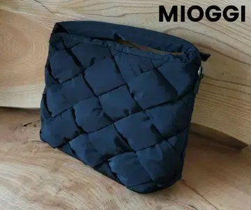 MIOGGI 미오지 나일론 퀼팅 백