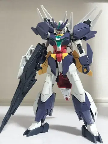 HG 유라벤 건담