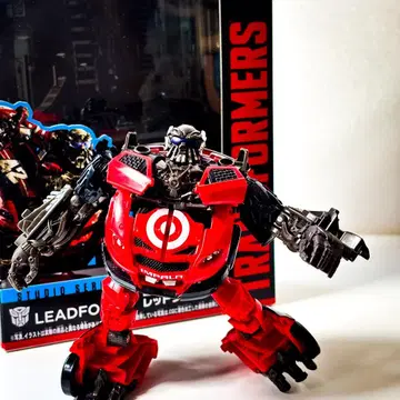 트랜스포머 스튜디오 시리즈 SS-58 레드풋