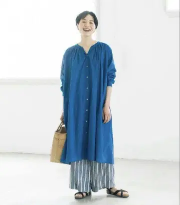 북유럽 생활 잡화점 3WAY 뒷트임 개더 원피스 / 블루