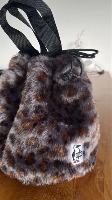 참스 CHUMS 레오파드 미니 복조리 백 Leopard Mini Bag