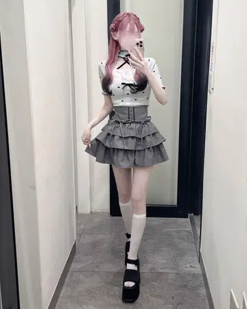 미셸 마카롱 티어드 프릴 스커트 그레이 이모 허니 뮤우
