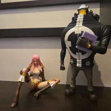 곰 & Bonnie 피규어 2체 세트