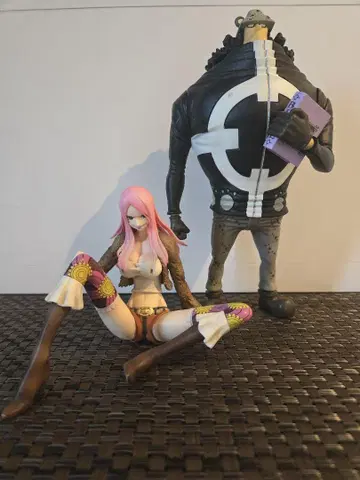 곰 & Bonnie 피규어 2체 세트