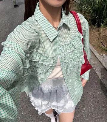 프릴 도킹 오버 셔츠