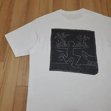 새상품급 유니클로 x 키스 해링 콜라보 서브웨이 드로잉 T셔츠