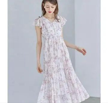 toccocloset 펄 장식 넥 리본 수채화 라인 플라워 플리츠 원피스