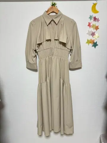 앙데팡당 케이프풍 원피스