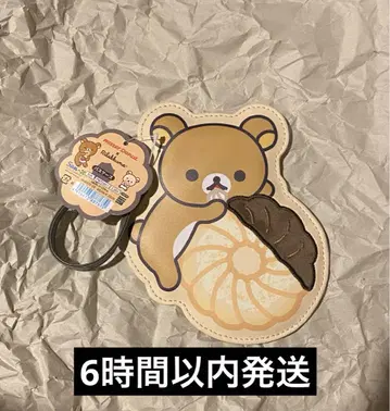 리락쿠마 미스터 도넛 패스 케이스