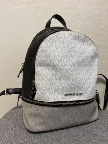 마이클코어스 럭색