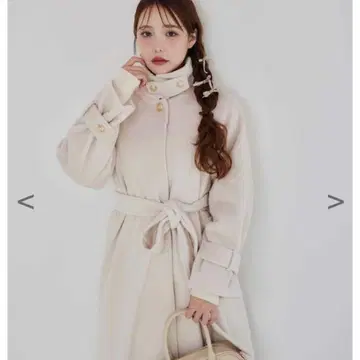 골드 버튼 스텐 칼라 롱 코트 NICE CLAUP