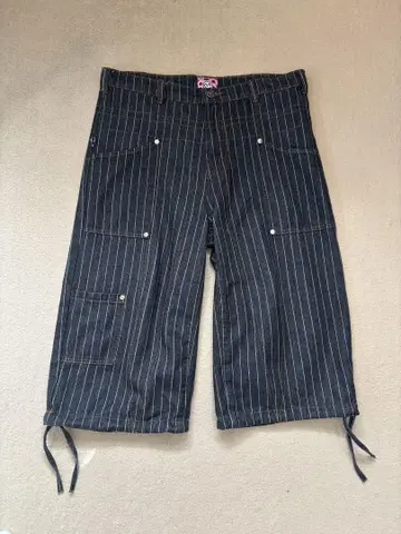 STARTEAM STAR CAPRI SHORTS