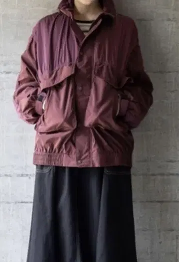 니코앤드 절개 포켓 마운틴 후드티