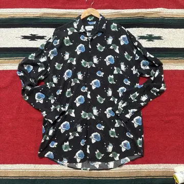 ZARA 파란 장미 무늬 레이온 긴팔 셔츠