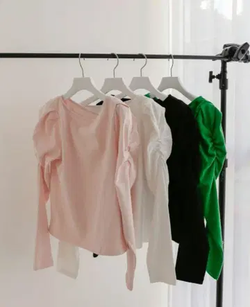 puff sleeve tee Cara by Katrin TOKYO