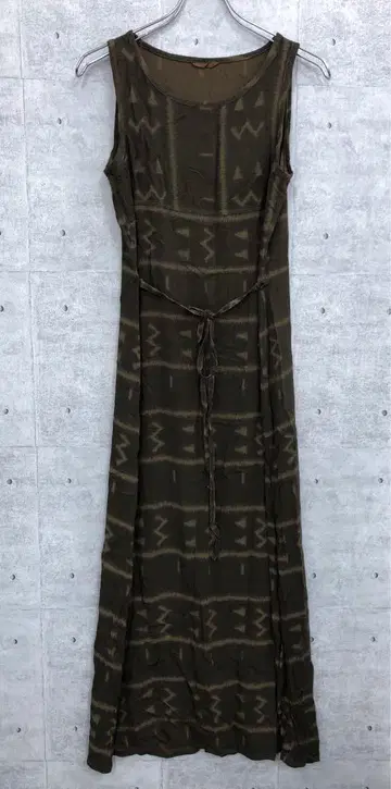 어반 에스닉 리조트 구제 의류 민족 패턴 슬리브리스 맥시 원피스