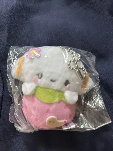 산리오 캐릭터즈 딸기 싸개 마스코트 코기뮨 가챠