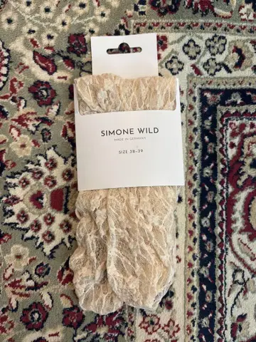 SIMONE WILD 베이지 레이스 삭스 38-39