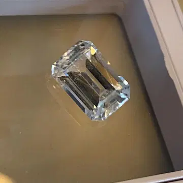 [ 레어 ] 러시아산 페나카이트 4.98ct