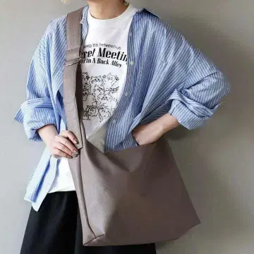 이짜카매니아 대용량 인조 가죽 숄더백