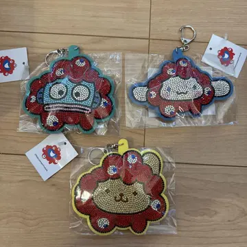 오사카 만박 산리오 반짝이 가죽 키링 한교동 폼폼푸딩