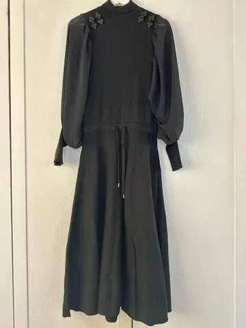 PAMEOPOSE 파메오 포즈 Mandarin Knit Dress