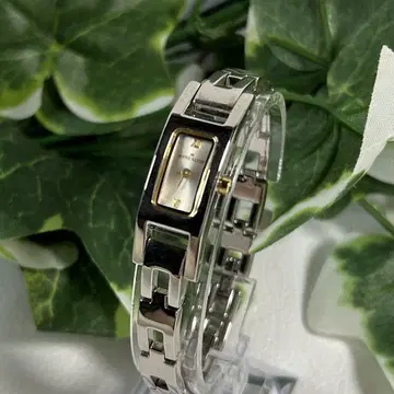 ANNE KLEIN 언클라인 손목시계 실버 슬림 쿼츠식