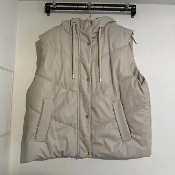 ZARA 다운 베스트